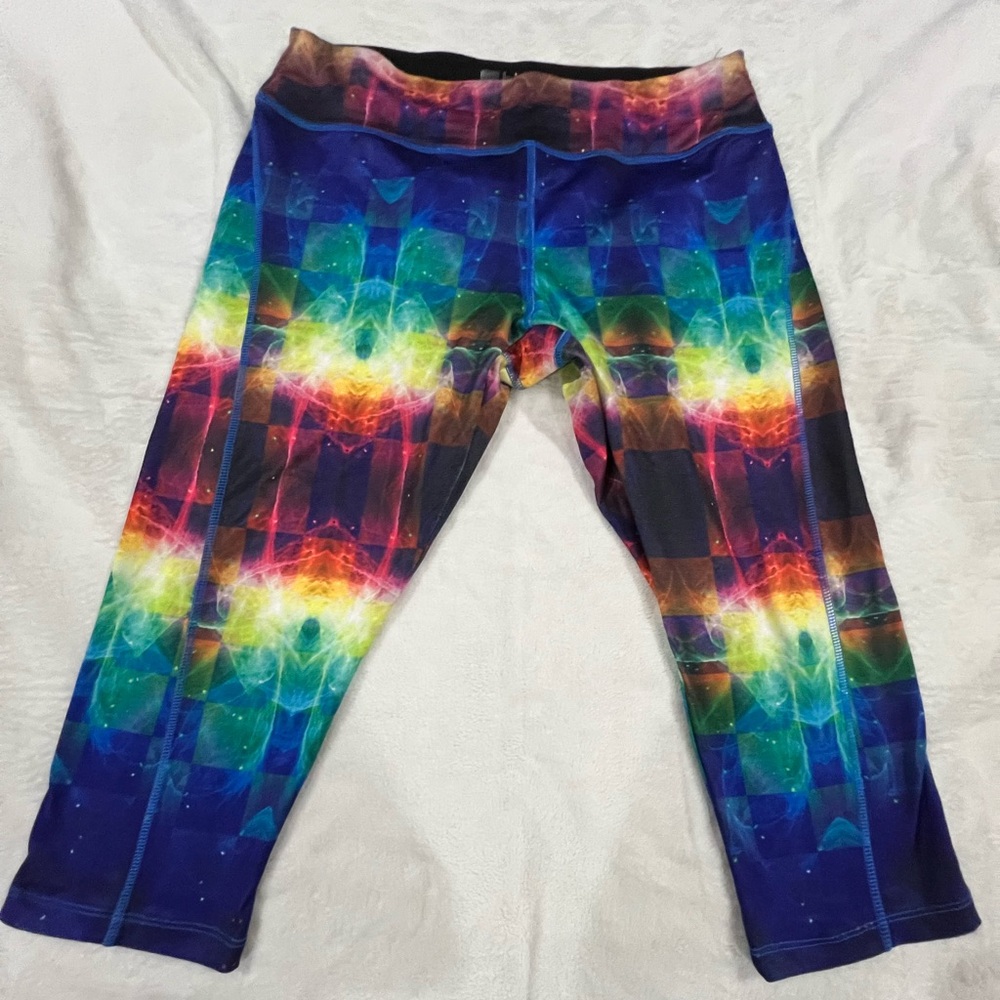 LuLaRoe Vibrant Blue and Red Leggings